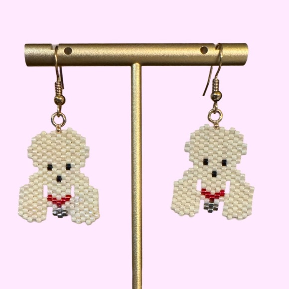 Hand crafted beaded apricot poodle face drop earrings - Picture 5 of 5